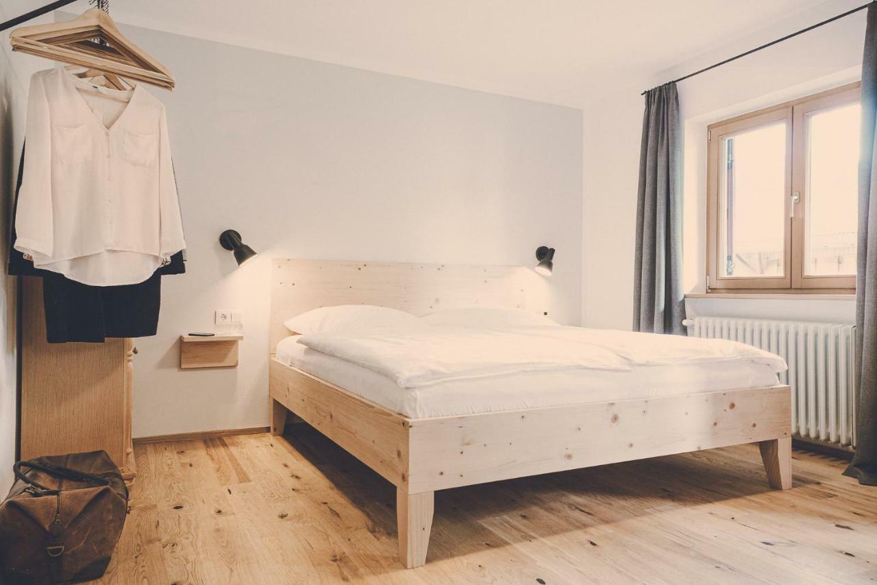 טגרנסה Der Lederer Hof - Boutique Apartments מראה חיצוני תמונה