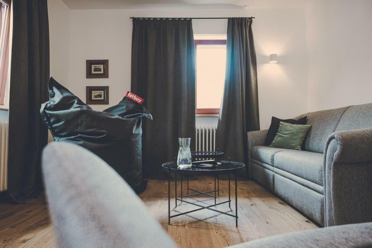טגרנסה Der Lederer Hof - Boutique Apartments מראה חיצוני תמונה